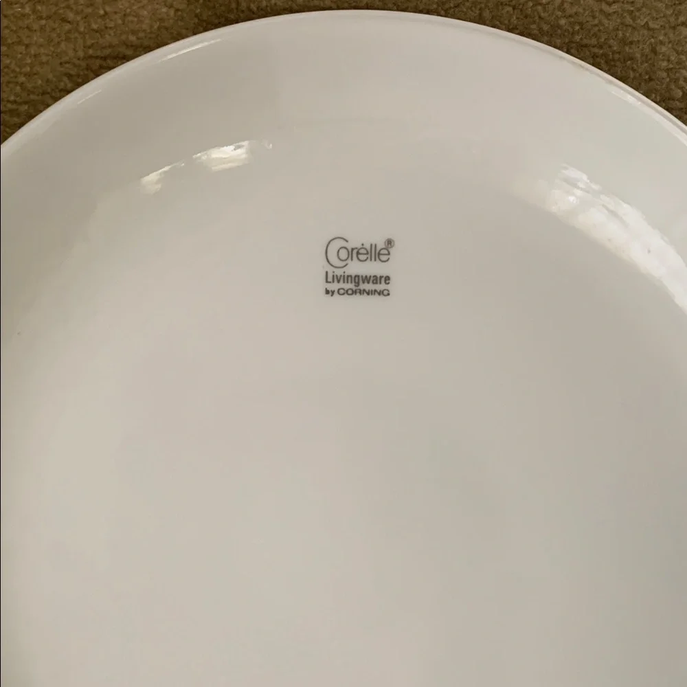 Corelle dinner plates in the vintage Spring Blossom Green pattern/"Crazy Daisy” - Picture 3 of 7